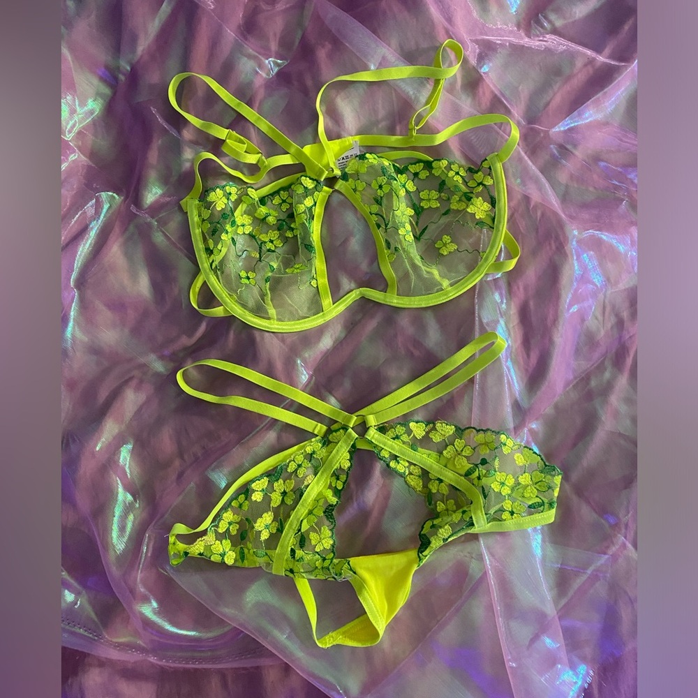 ๐ Lemon-Lime Strappy Floral Mesh Bra & Panty set ๐ XL โจ NEW, never worn! โจ - Picture 8 of 12